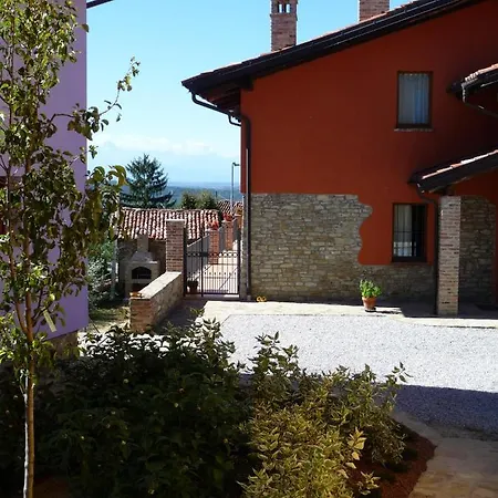 Casa di campagna La Corte Di Langa *